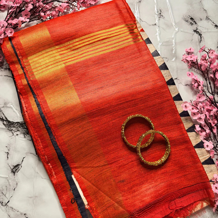 Aarunya    | Bold contrasts, understated elegance.