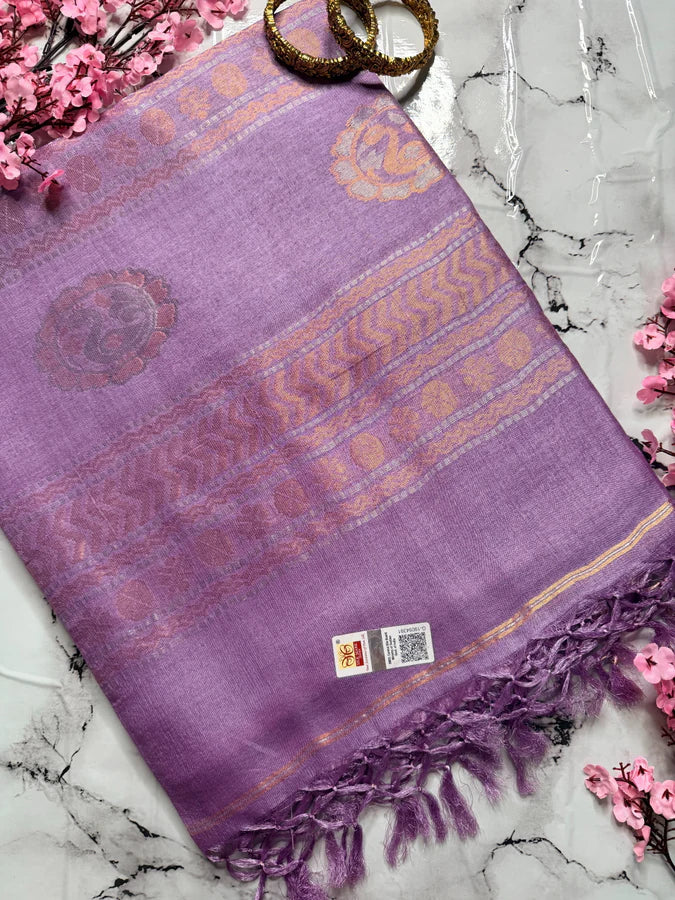 Lavanya   | Soft elegance woven in a dreamy lavender.