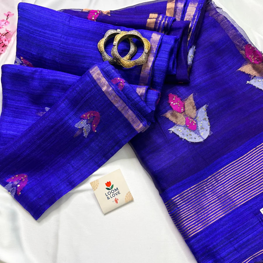 Neeladeepa — Pure Handwoven Matka Silk Saree with Double Diya Jamdani