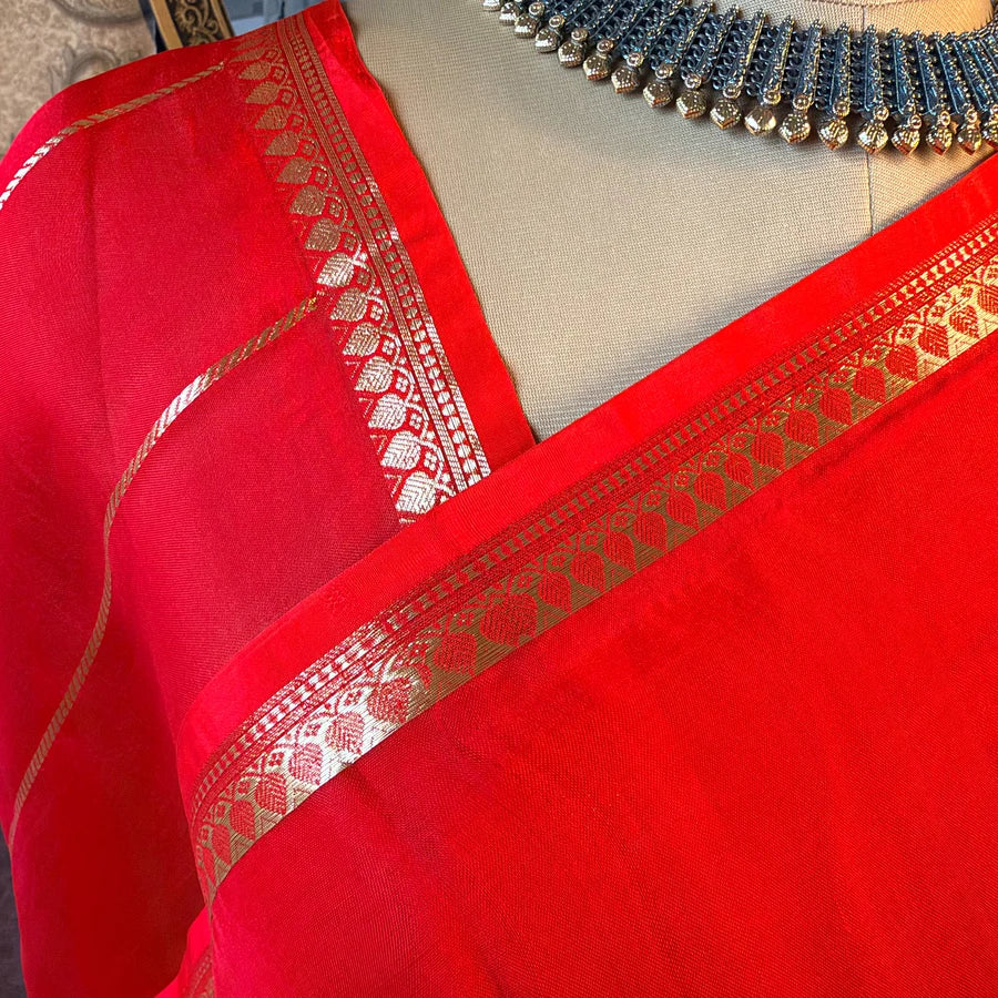 Pure Handwoven Kora Silk Banarasi Kadhwa Saree – Bright Red