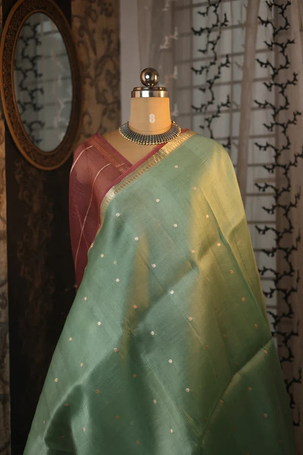 Pure Handwoven Kora Silk Banarasi Kadhwa Saree – Pastel Green & Mauve Pink