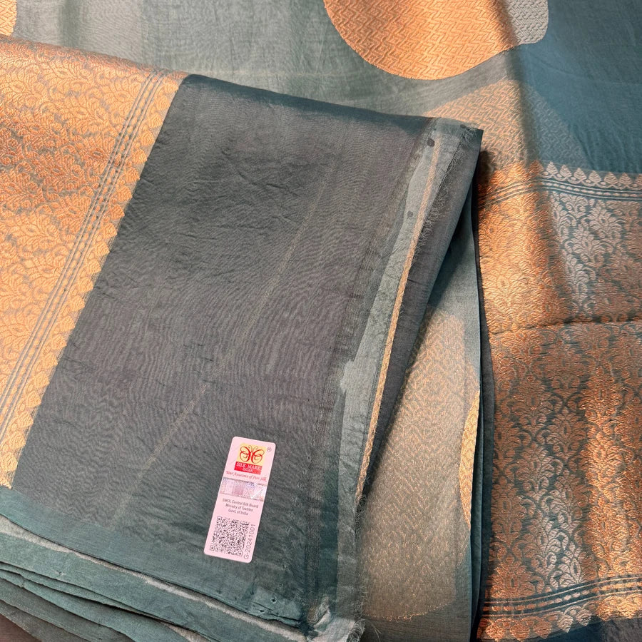 Pure Kora Silk Banarasi Kadhwa Handloom Saree – Emerald Green