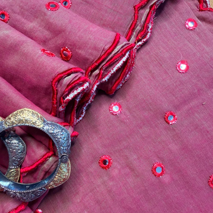 Pure Mul Cotton Saree with Foil Mirror Embroidery – Onion Pink