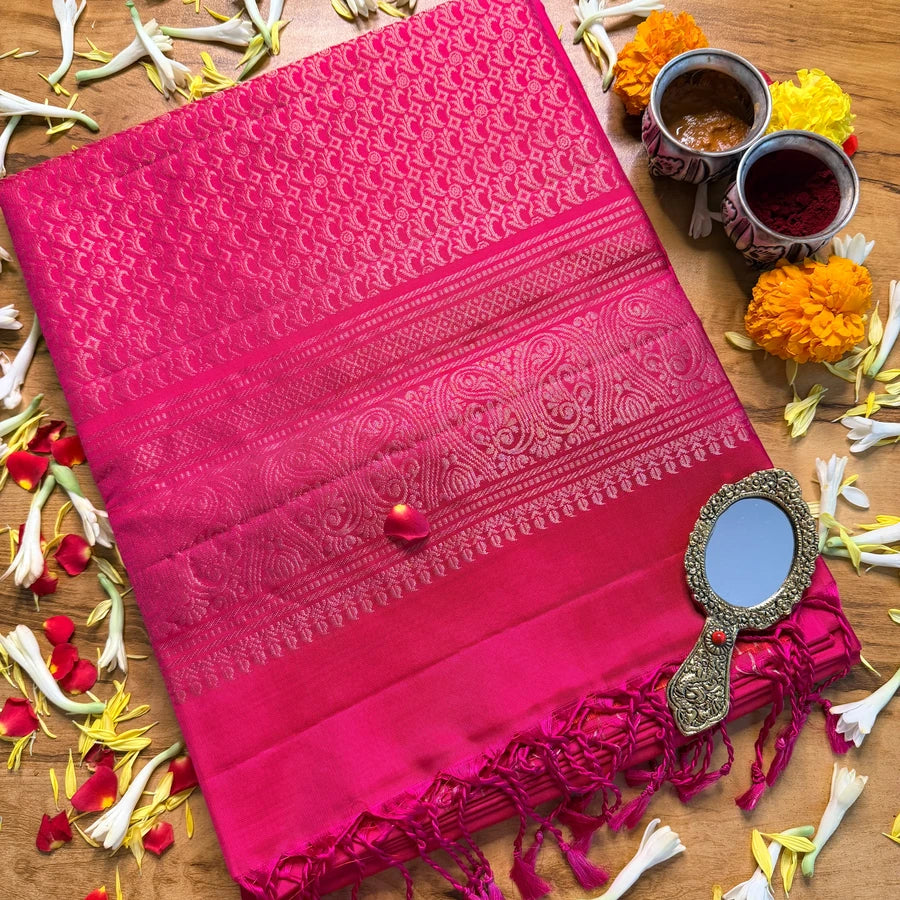 Sevvanthi | Handwoven Pure Soft Silk