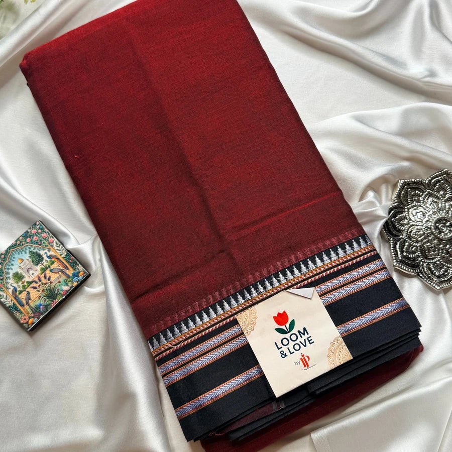 Traditional Narayanpet Cotton Saree with Contrast Border – Deep Maroon & Black